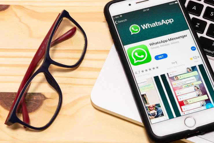 Da adesso WhatsApp riconosce i tuoi contatti e te li cataloga