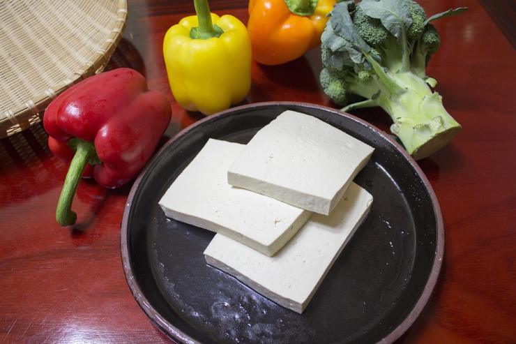 Del tofu a fette (Pixabay)