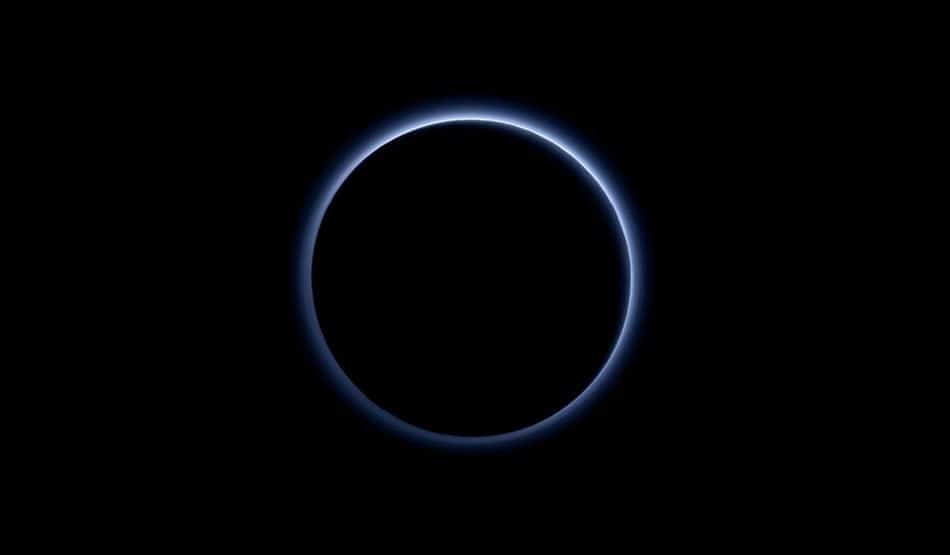 Plutone Cielo Azzurro