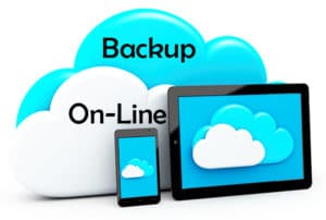 Grazie ai vantaggi del cloud storage, Cloudbox garantisce, non solo il backup online giornaliero dei propri dati ma anche l'accesso in qualunque momento.