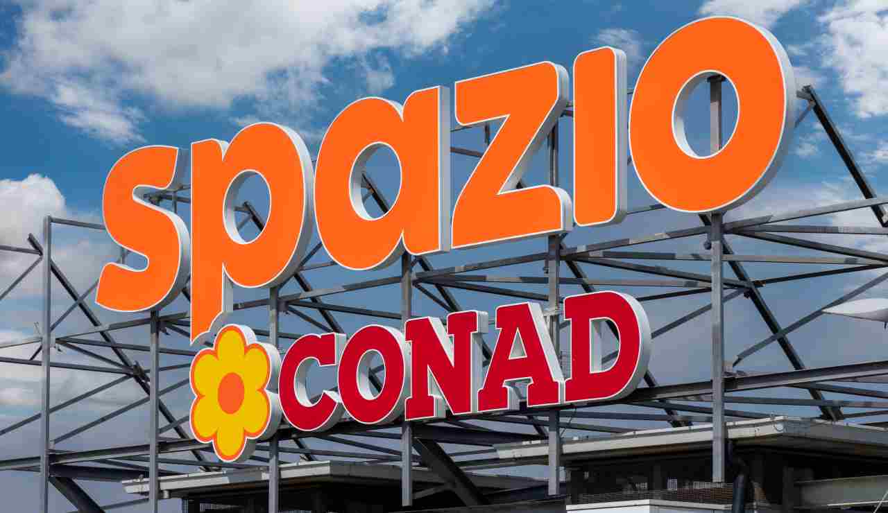 Insegna della Conad (Depositphotos)