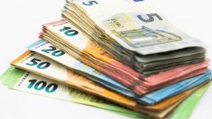 Banconote euro di vario taglio